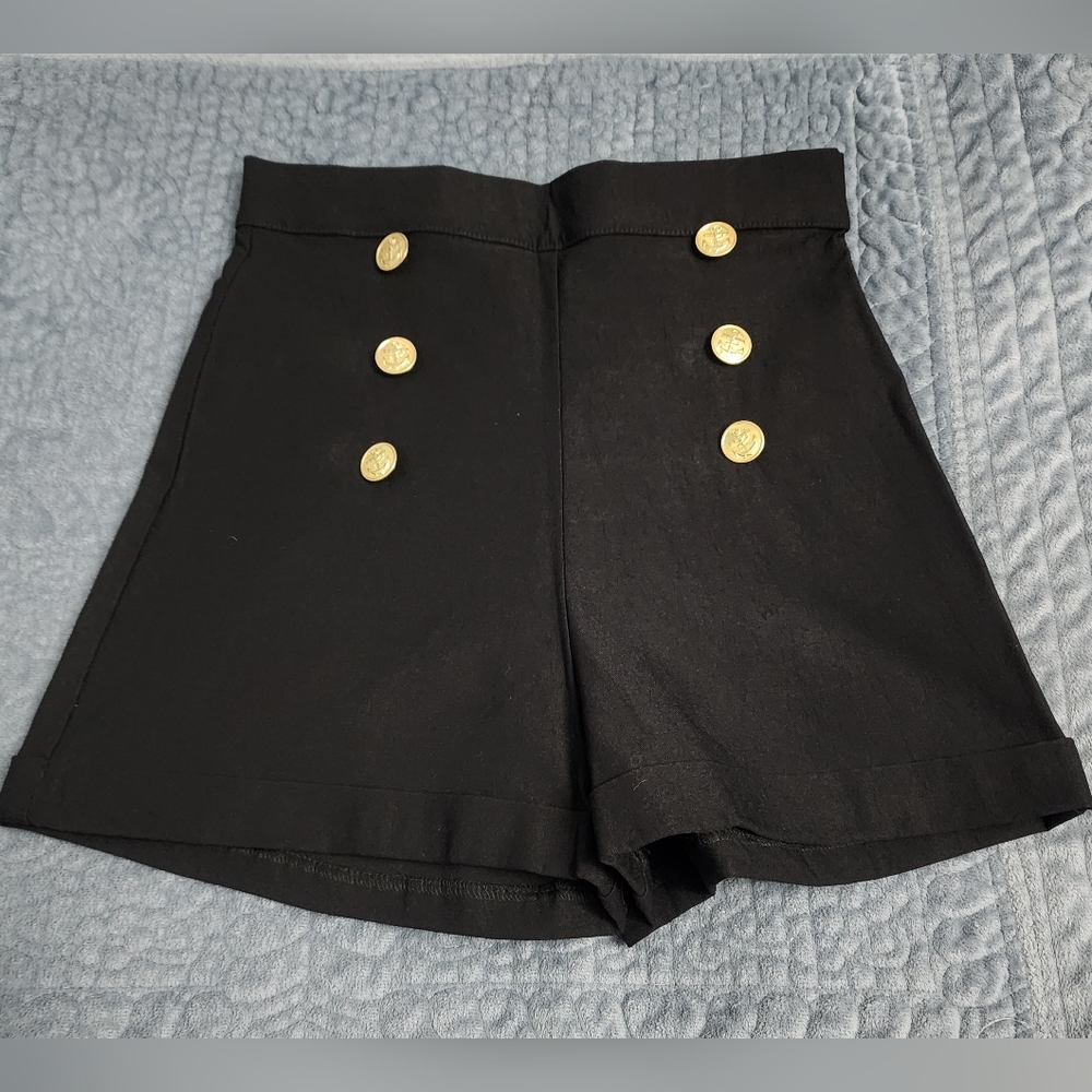 Stop staring high waist shorts S